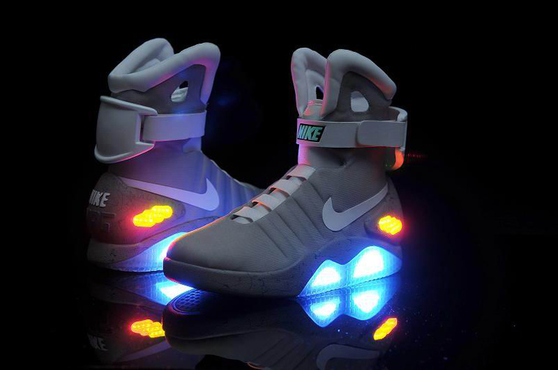 new nike light up shoes